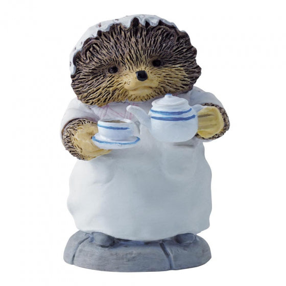 MRS TIGGY-WINKLE POURING TEA | Presentimes