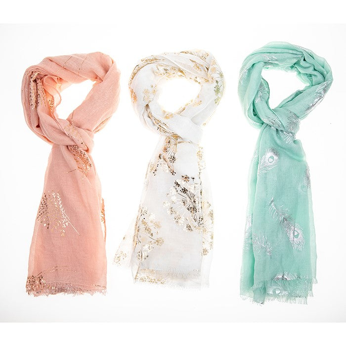 Modern Metallic Scarf | Presentimes