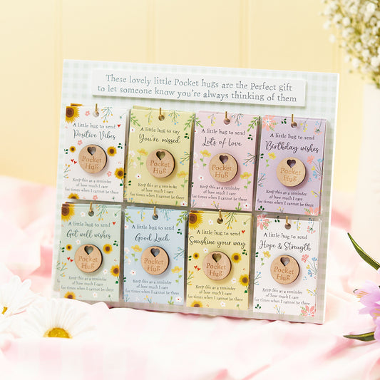 Round Pocket Hug 8 Asstd Wooden On Floral Card