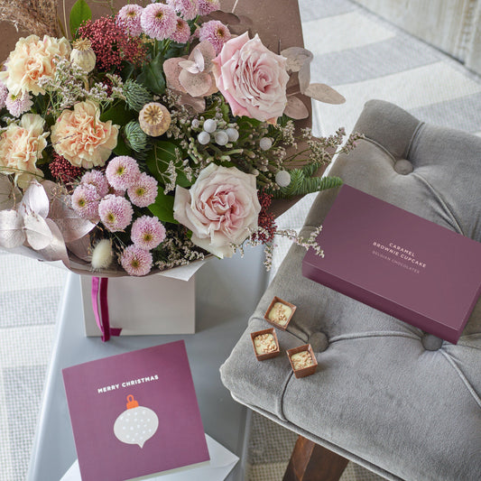 Opulent Winter Trending Gift Box, Chocolates & Card