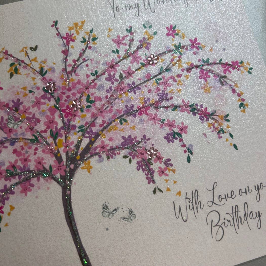 WIFE BIRTHDAY. BEAUTIFUL TREE - BIRTHDAY CARD (DP105)