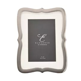 Elegance Wavy Edged Frame 4" x 6" Silver