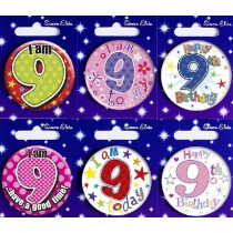 5.5CM AGE 9 SMALL BADGE