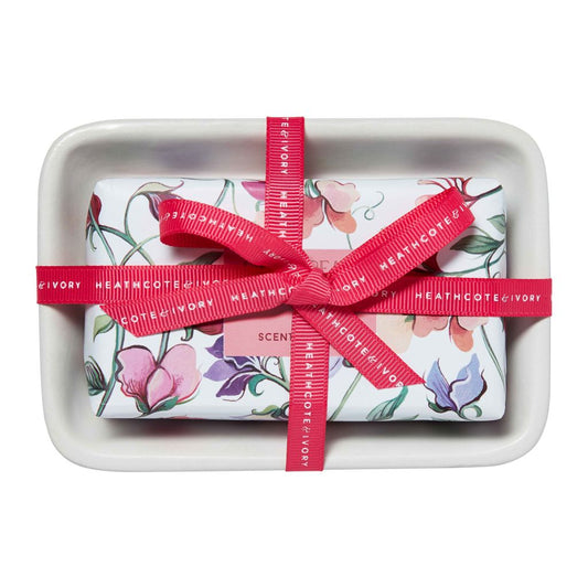 Sweet Pea & Honeysuckle 150g Scented Soap in Dish
