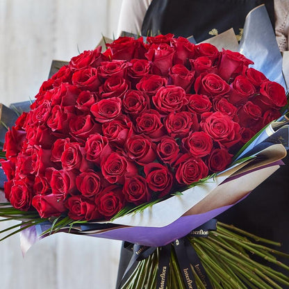 100 Red Rose Grand Gesture