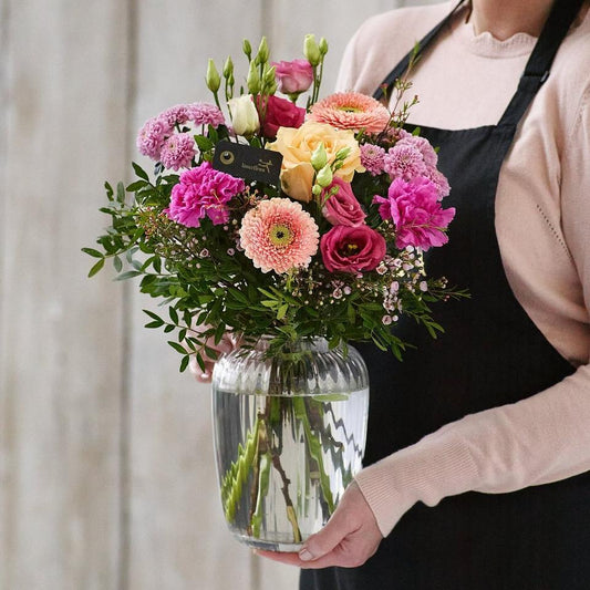 Vase made with the finest flowers