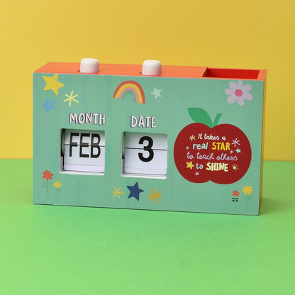Cheerfull Desk Calendar with Buttons
