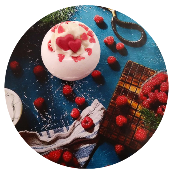 <b> Any 3 for £12.00</b> <br>Crazy Stupid Love Bath Blaster